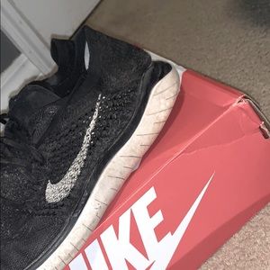Free rn Nike flynit